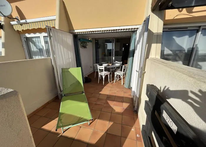 Deux Pieces 2 Couchages Cap D'agde Naturisme Cn040-370 *